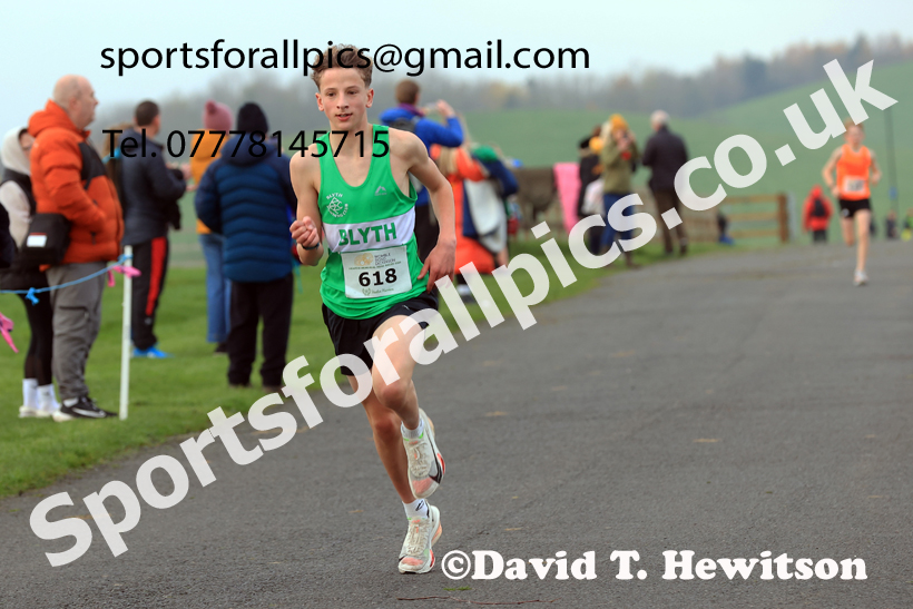 Boys and Girls Under-15s 2025 Heaton Memorial 10k Road Race, Newcastle Town Moor, Sunday, November 9th. Photo: David T. Hewitson/Sports for All Pics